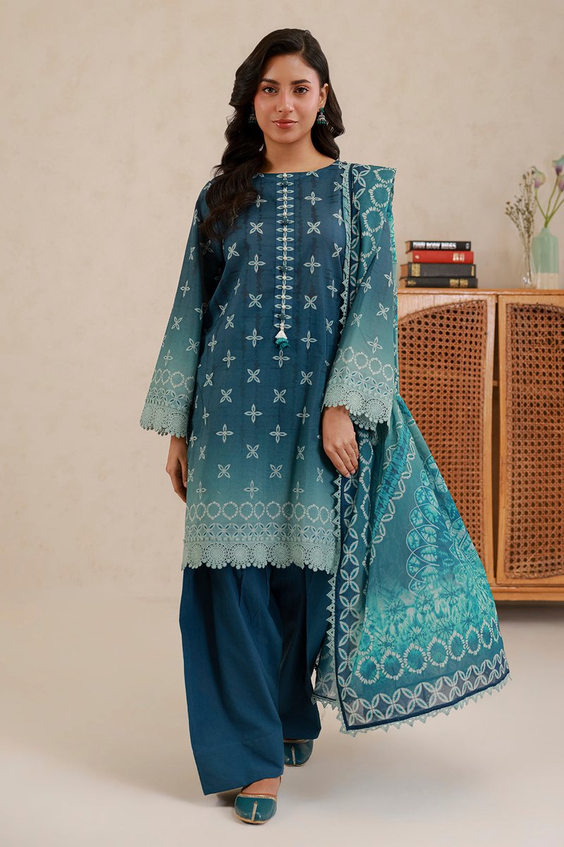 Abukhokhar9299's tweet image. Upgrade your style with Zellbury 3pc Digital Print Lawn!

Refreshing designs and premium fabric for the perfect summer look. Available now at FAZ. Brand House.

Shop via WhatsApp: 03403805395

#Zellbury #Lawn2026 #SummerVibes #PakistaniSuits #FazBrandHouse