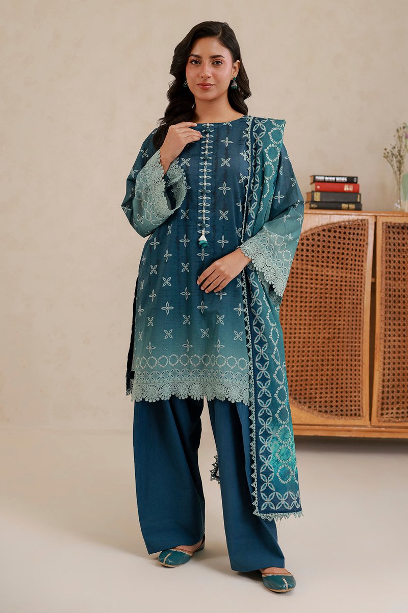 Abukhokhar9299's tweet image. Upgrade your style with Zellbury 3pc Digital Print Lawn!

Refreshing designs and premium fabric for the perfect summer look. Available now at FAZ. Brand House.

Shop via WhatsApp: 03403805395

#Zellbury #Lawn2026 #SummerVibes #PakistaniSuits #FazBrandHouse