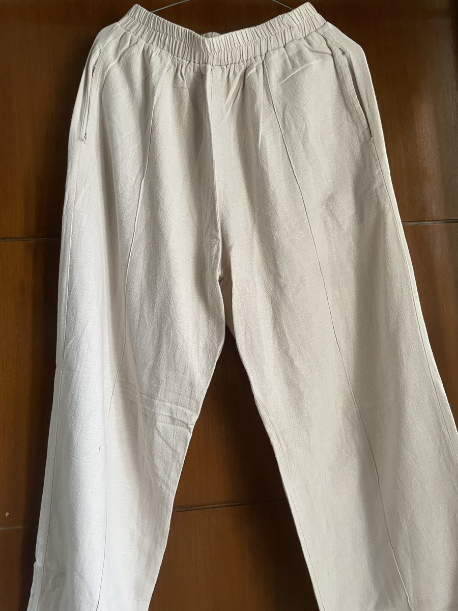lullabiiesties's tweet image. one set
- atasan
LD 110
panjang baju 58
panjang lengan 40

- bawahan
pinggang karet 
pinggang 60-88
panjang celana 97

price 110.000