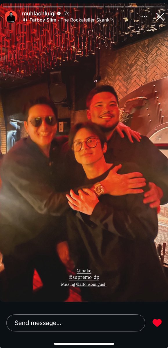 kainielofficial's tweet image. Make some noise for the Bayaws in de buildinnnnnnnggg🥳
🎈Luigi x DJ x Jhake x (insert Miguel)

#KailaEstrada
#DanielPadilla
#KaiNiel