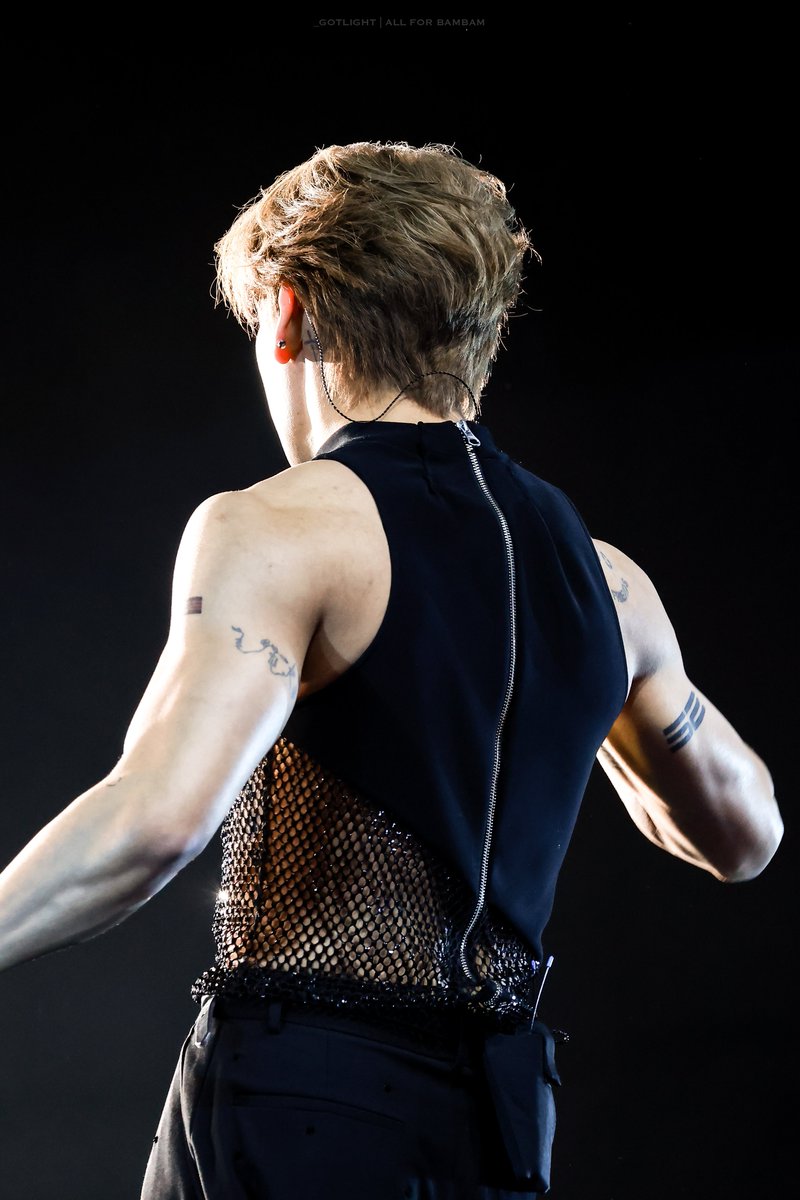 _Gotlight tweet media