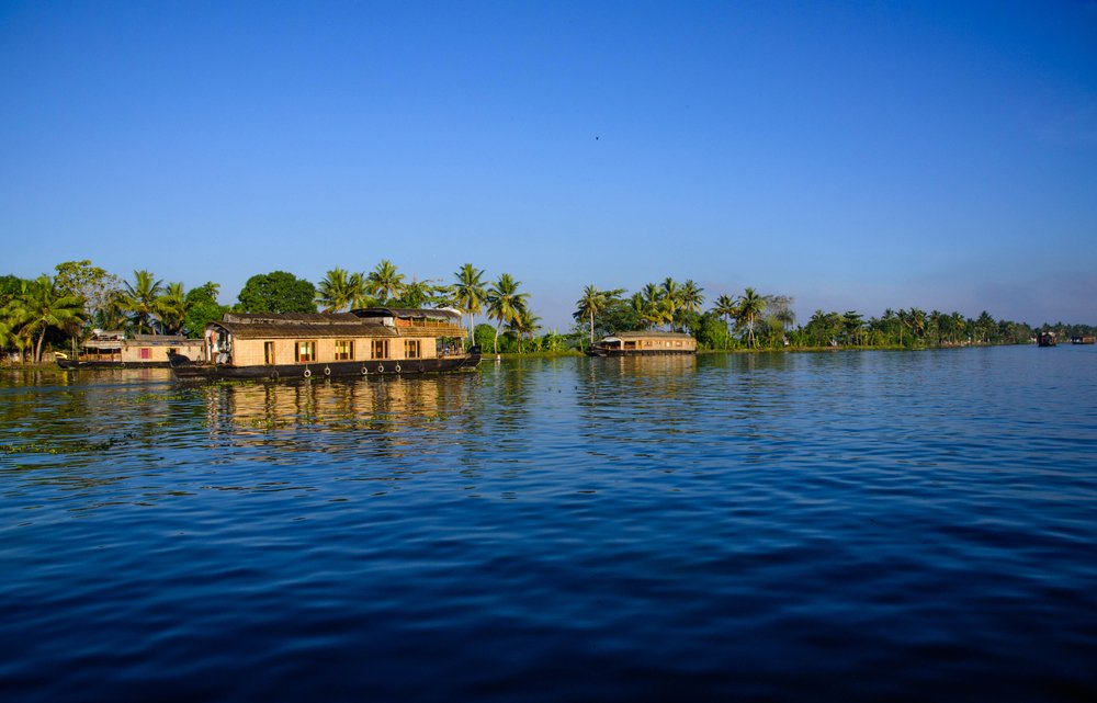 KeralaTourism's tweet image. Life flows slower where the waters lead.

#Alappuzha #GreatBackwaters #MondayMotivation #KeralaTourism