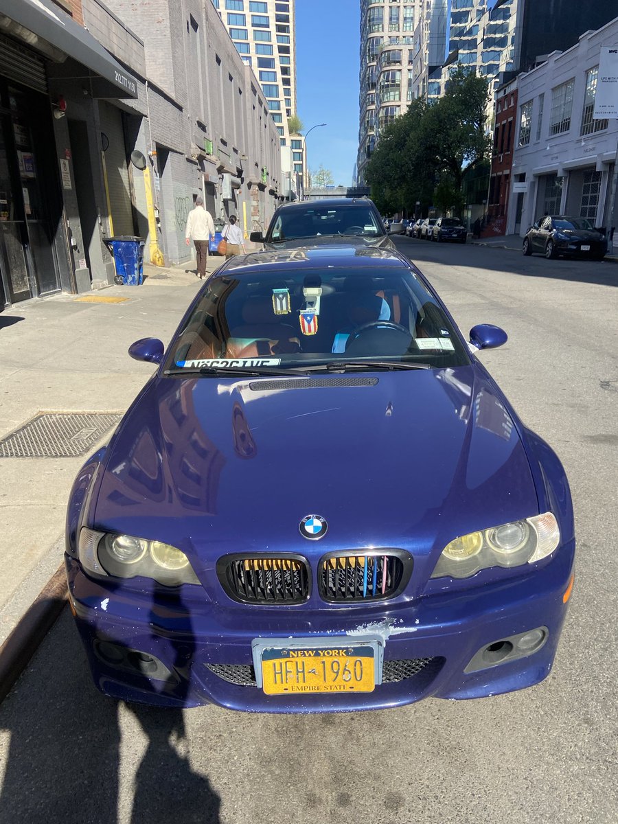 JavlexP's tweet photo. Craigslist meetup https://t.co/bqwwikkaJE