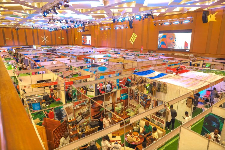 JoiceLuoPride's tweet image. 🚫 Myth: POATE is only for tourism experts NOT REALLY 
✅ Truth: It’s for EVERYONE travel lovers, students, creators, entrepreneurs. 
If you love Uganda, you belong here.Don’t just hear about it, come experience it.
See you at #POATE2026 #Wanderlust
#ExploreUganda