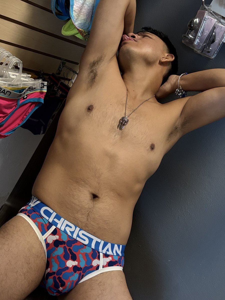 MiRinconcitoDeSexShop tweet media
