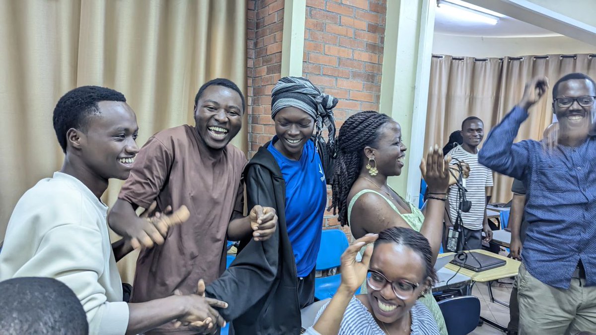 DATA+ RWANDA tweet media