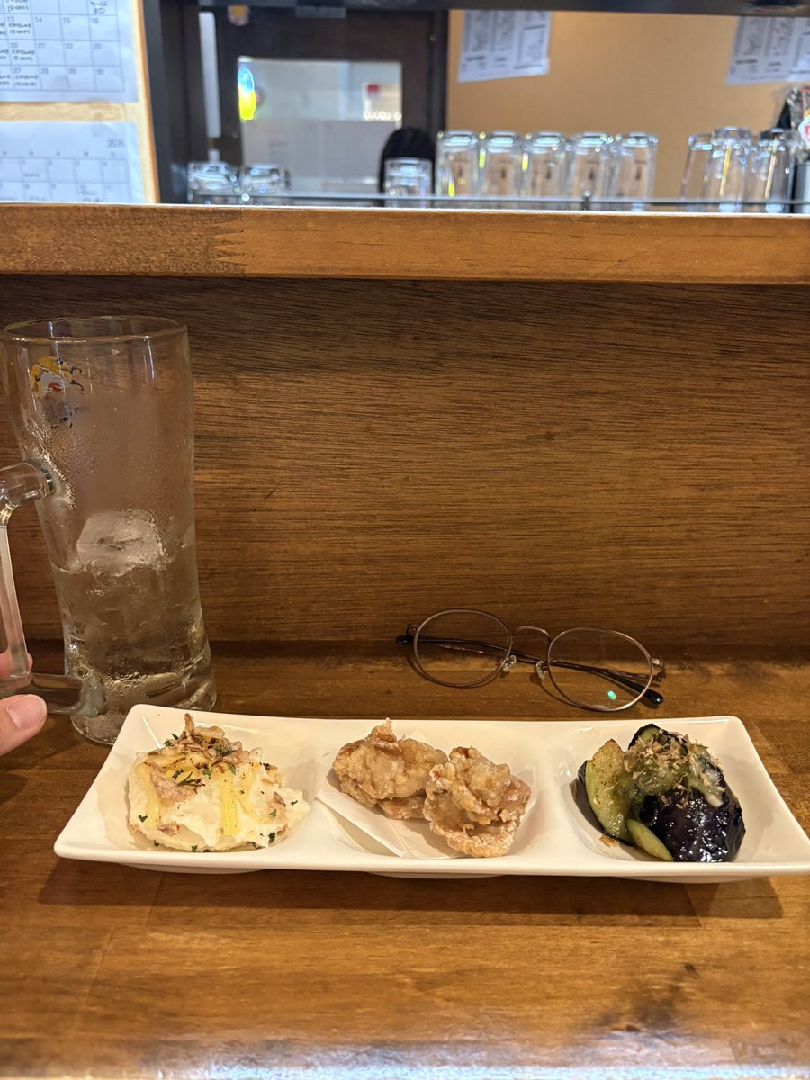 my_817's tweet photo. まあ大体飲んでるか https://t.co/lDqchfusU3