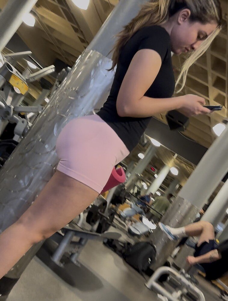 Candid girls tweet media