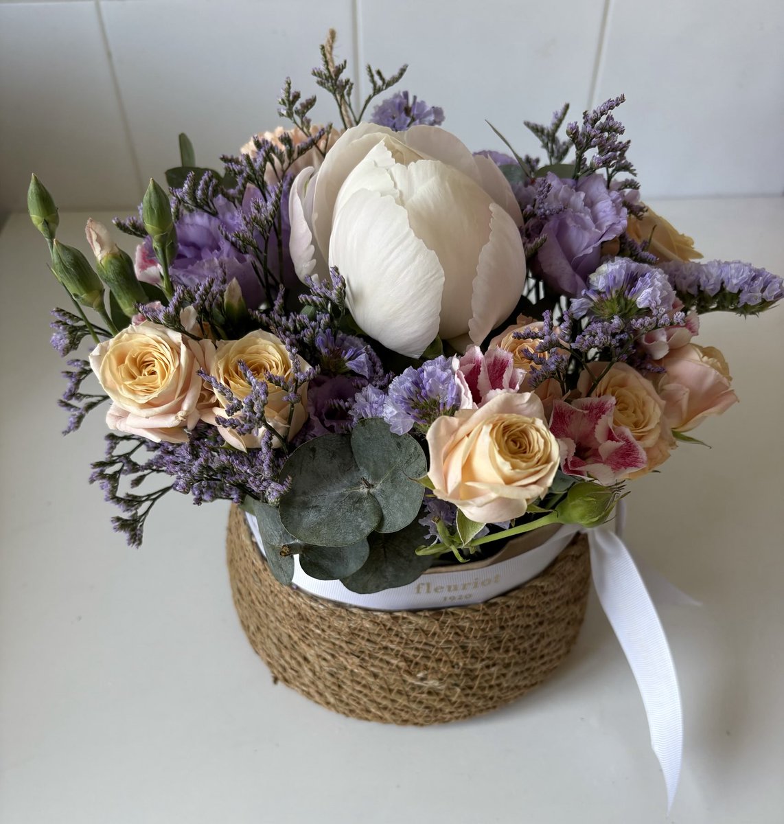 GmurHelen's tweet image. Grateful for the #weekend #memories 
#Friends #runners #team 👟🏆
#Reunion #Friendship 
Happy #Monday 
A new #chapter ☕️👟🕶️☀️