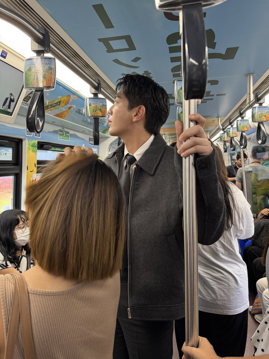 Kollawich tweet media