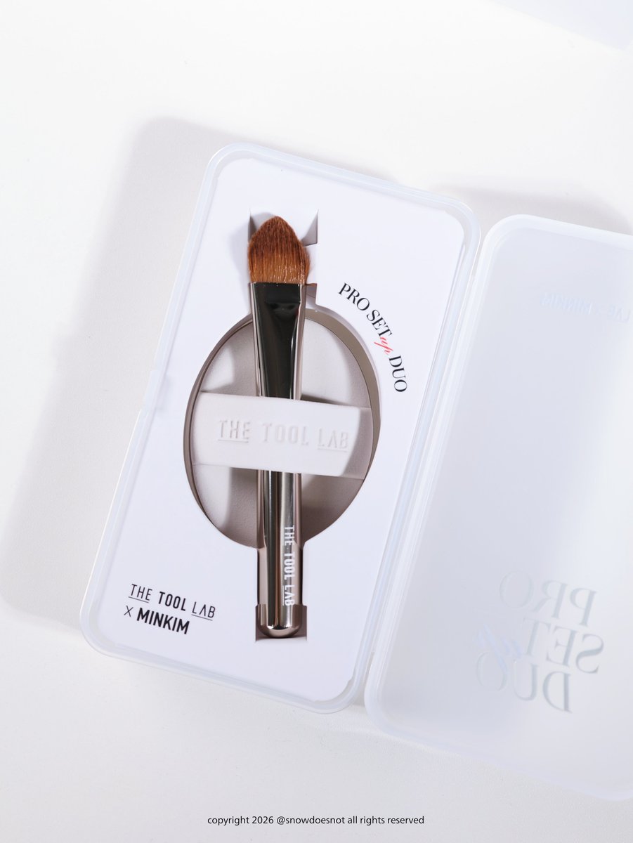 snowdoesnot's tweet image. #제품제공 #RT이벤트
#RT 추첨 2분께 더툴랩 X 저스트 메이크업 1위 파리금손 민킴 콜라보 시딩박스를 보내드려요🎁

제가 촉촉한데 커버력있는 쿠션으로 최다 추천한 더툴랩 글로우 쿠션✨️
여기에 프로 셋업듀오를 더하면 완전 매끈한 깐달걀 피부표현이 완성된다는거!

현재 무신사에서 4/20–4/30