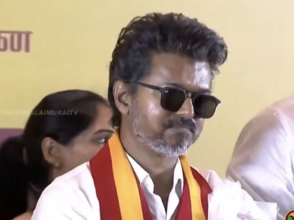 யாரோ tweet media
