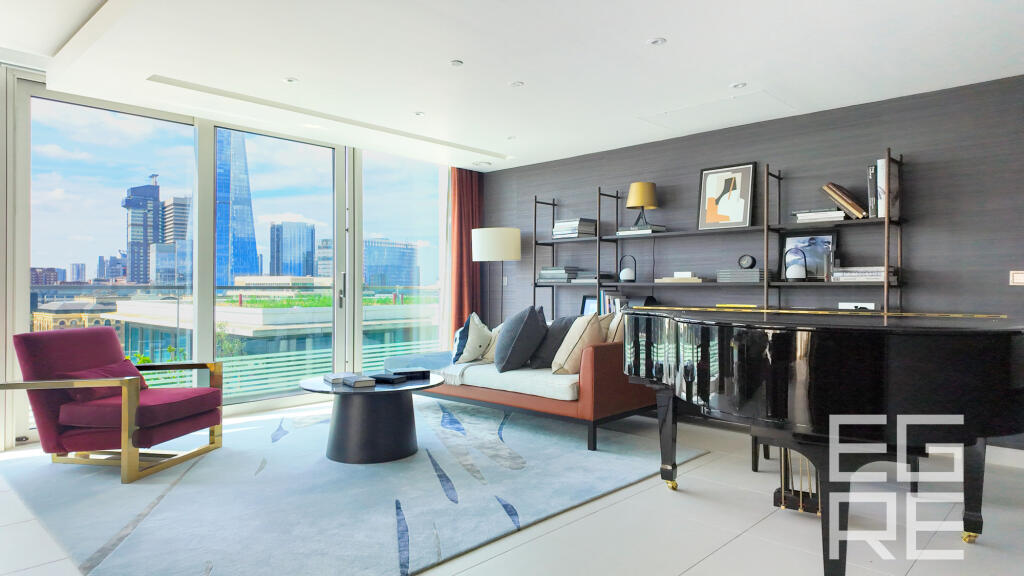 Homehapp's tweet image. 🚨 Sugar Quay duplex penthouse just trimmed 5%

River-facing, 3,233 sq ft, 4 bed/4 bath with Thames &amp;amp; Tower Bridge views.

BoE decision Thursday — seller isn’t waiting.

homehapp.com/property-share…

#LondonProperty #HomeHappAI