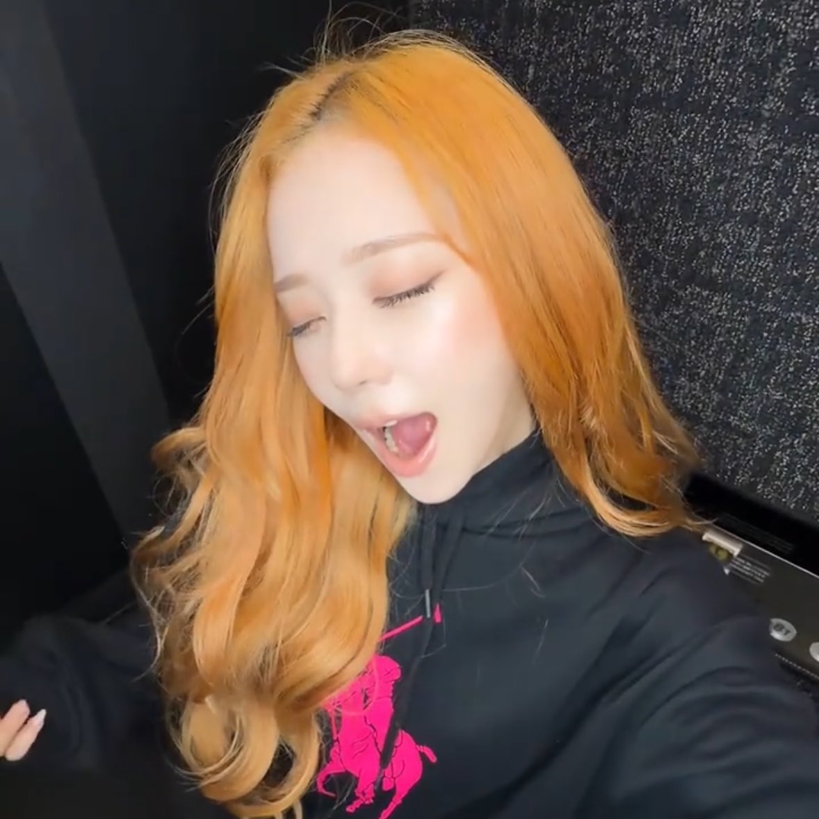 페플 tweet media