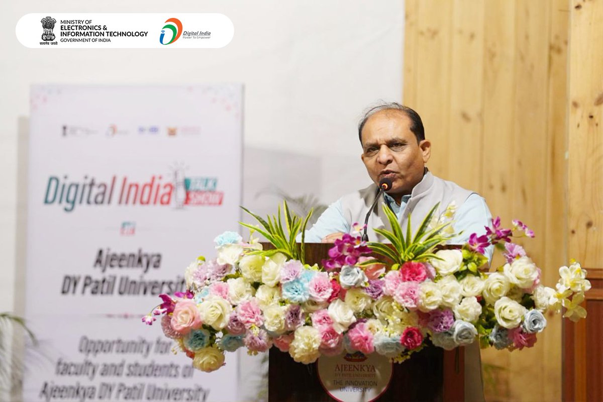 GoI_MeitY's tweet image. The Digital India Talk Show launched at @adypuniversity. Key sessions highlighted @digilocker_ind, Entity Locker, @ux_4g, and @ApiSetu. Students also explored MeriPehchaan, Cybersecurity, @UmangOfficial_, and @myscheme_gov.

#DigitalIndia #DITalkShow