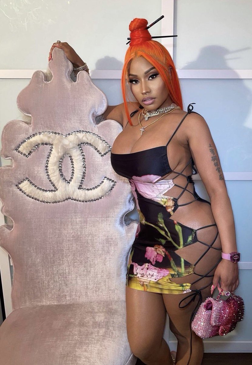 Jonathan tweet media