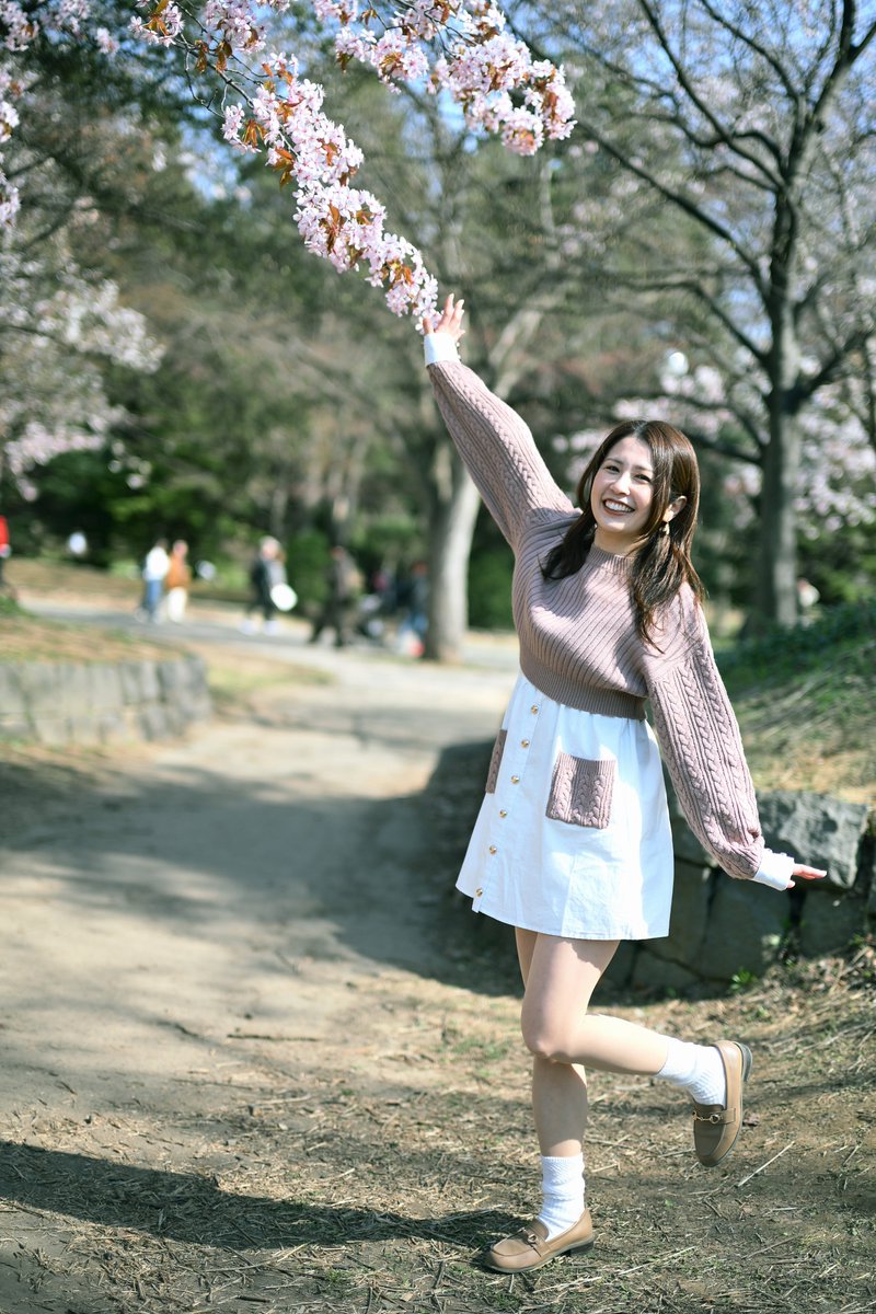 Nachi×柏木智美　中島公園×桜コラボ撮影会より

今回、初めて参加させていただきました。
ありがとうございました。

モデル：柏木智美さん(<a href="/tomomi_rea/">柏木智美</a> )

＃札幌　＃モデル
＃ポートレート
＃撮影会　#中島公園
#柏木智美