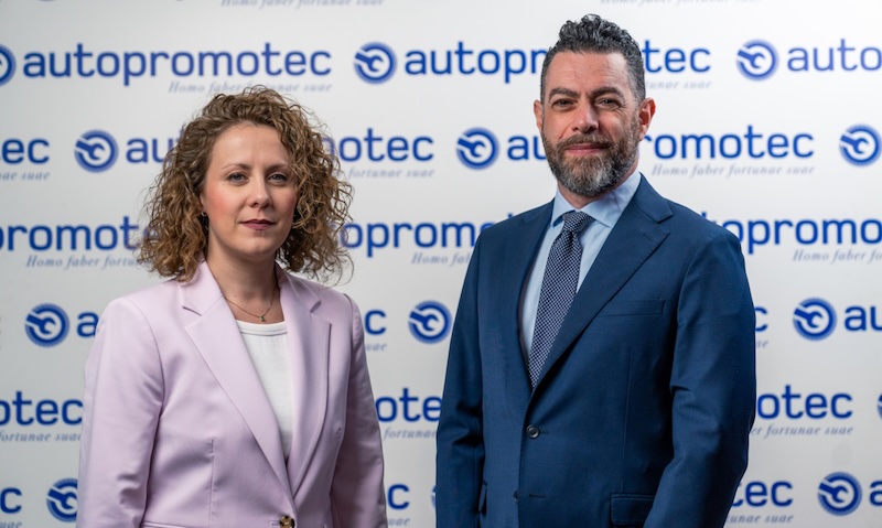 DePosventa's tweet image. Autopromotec ha confirmado su nueva estructura directiva, con Enrica Lazzarini asumiendo el cargo de Chief Executive Officer (CEO) y Guido Gambassi nombrado Chief Strategy Officer (CSO).
#ferias #talleres
apuntesdeposventa.com/2026/04/autopr…