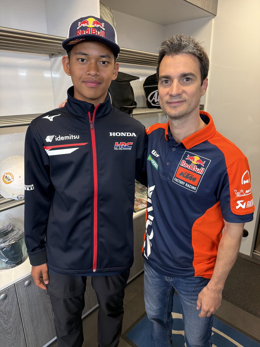 torunl's tweet photo. Thank you Dani, it was great event @motocard https://t.co/Pj807R69gX