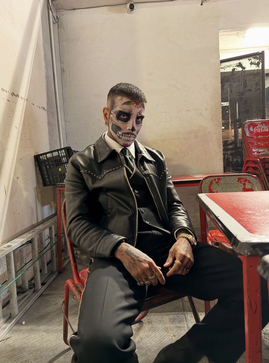 Rauw Alejandro Charts tweet media