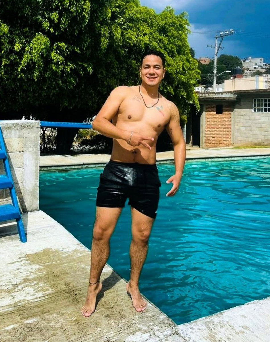 Zarza Mora tweet media