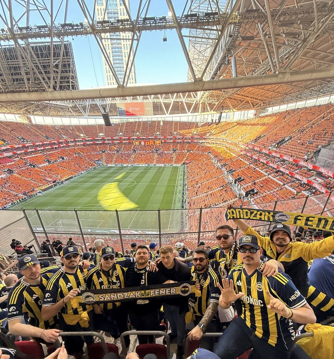 SandzakFener tweet media