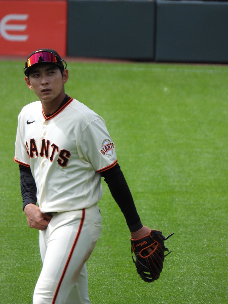 minjeong__kim_'s tweet image. [4/26/26 vs MIA] 우익수 이정후 | Jung Hoo Lee in Right Field 
#JUNGHOOLEE #이정후 #SFGIANTS #샌프란시스코자이언츠

instagram.com/p/DXoIY-um07-/
