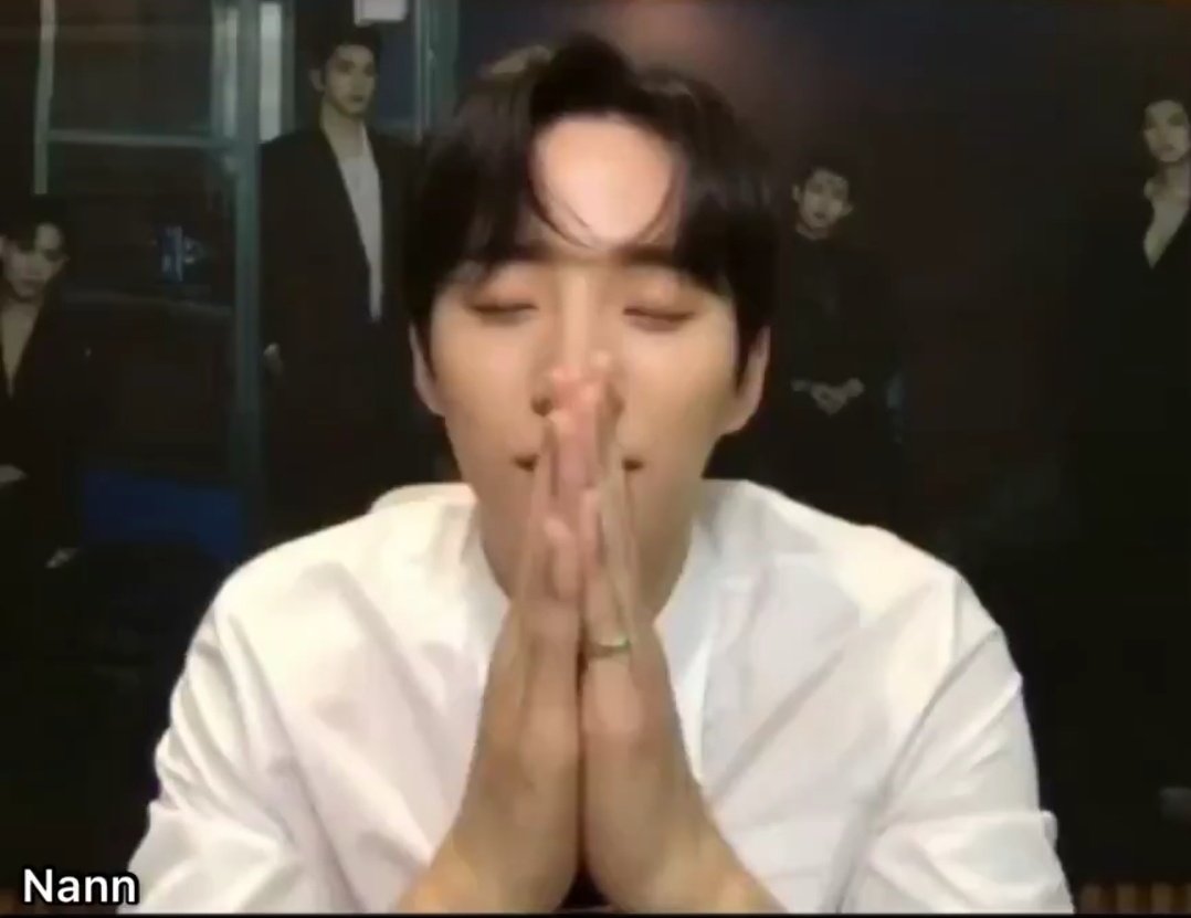 linh. 💛 tweet media