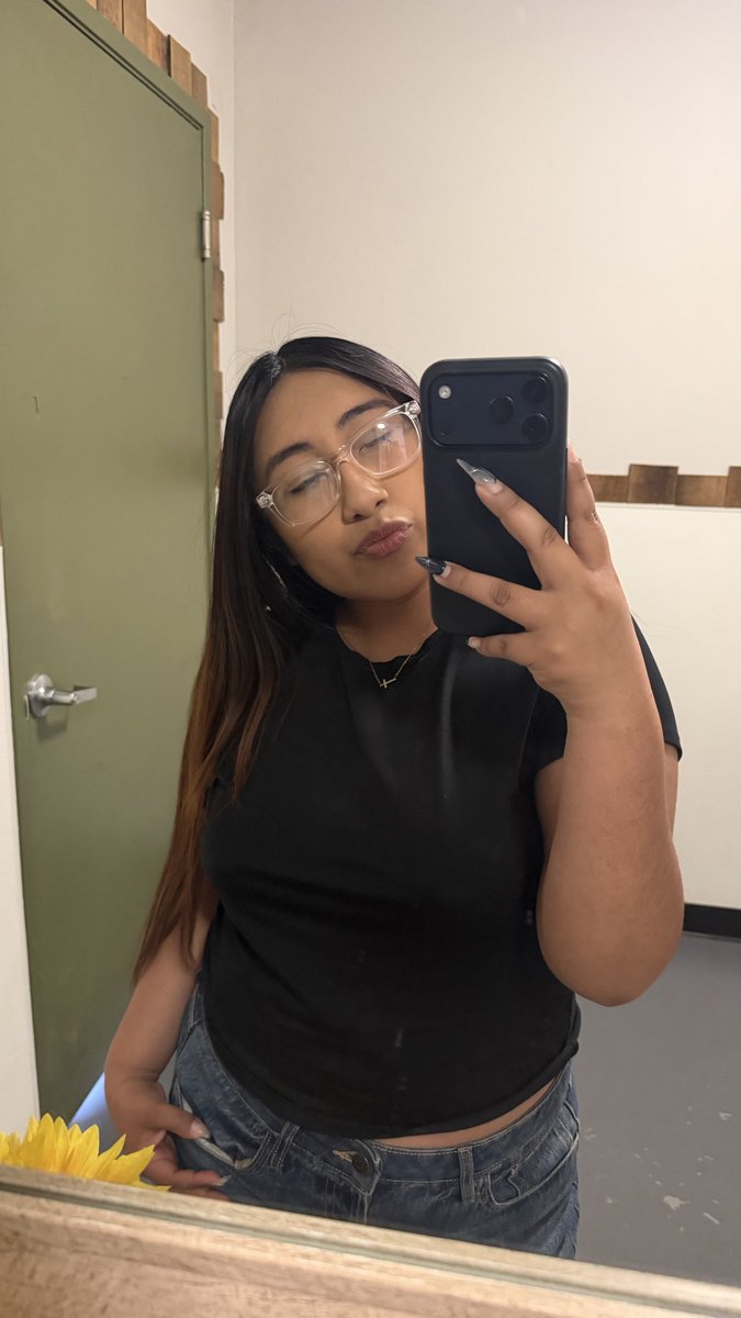 icee 🩶 tweet media