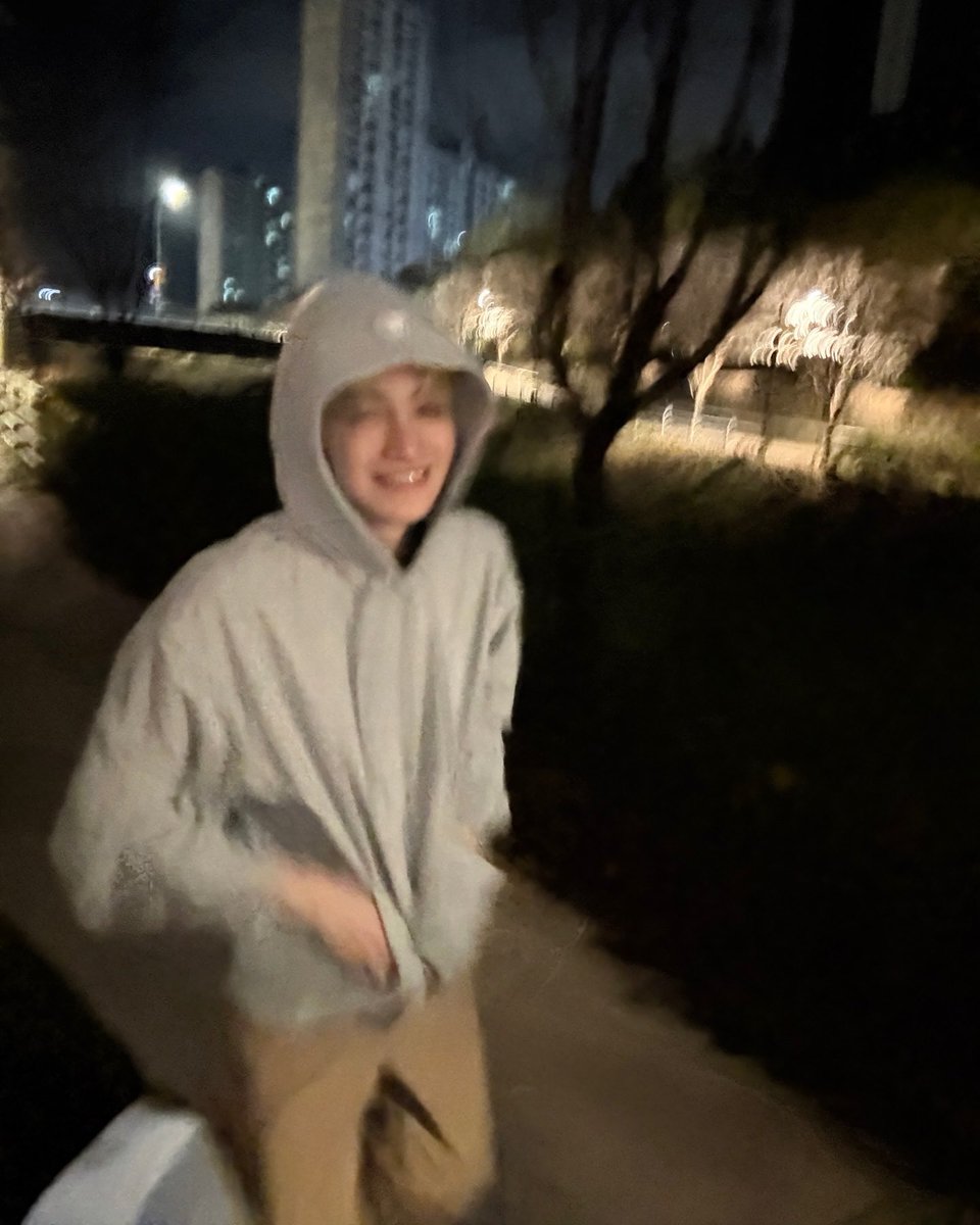 jihoon. tweet media