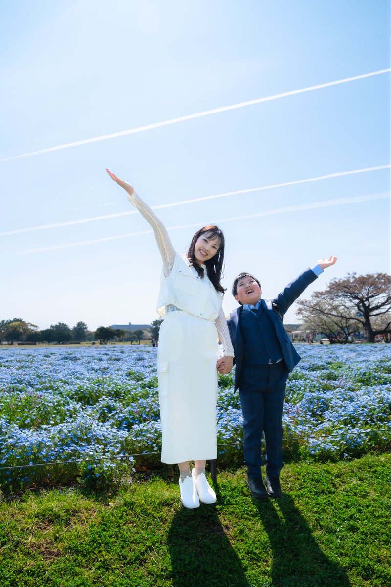 SamLabCamera's tweet photo. 青いネモフィラとピンクの桜を1つのフレームに納めることが出来るのは、3月末から4月頭の数日だけ。
今年もこのネモフィラと桜のコンボを撮りたいと依頼をお受けしました。

https://t.co/q2Ujkq5Gu2

#海の中道海浜公園 #ママフォト #出張カメラマン福岡 #ランドセル #ネモフィラ https://t.co/cDPaMCGtqW