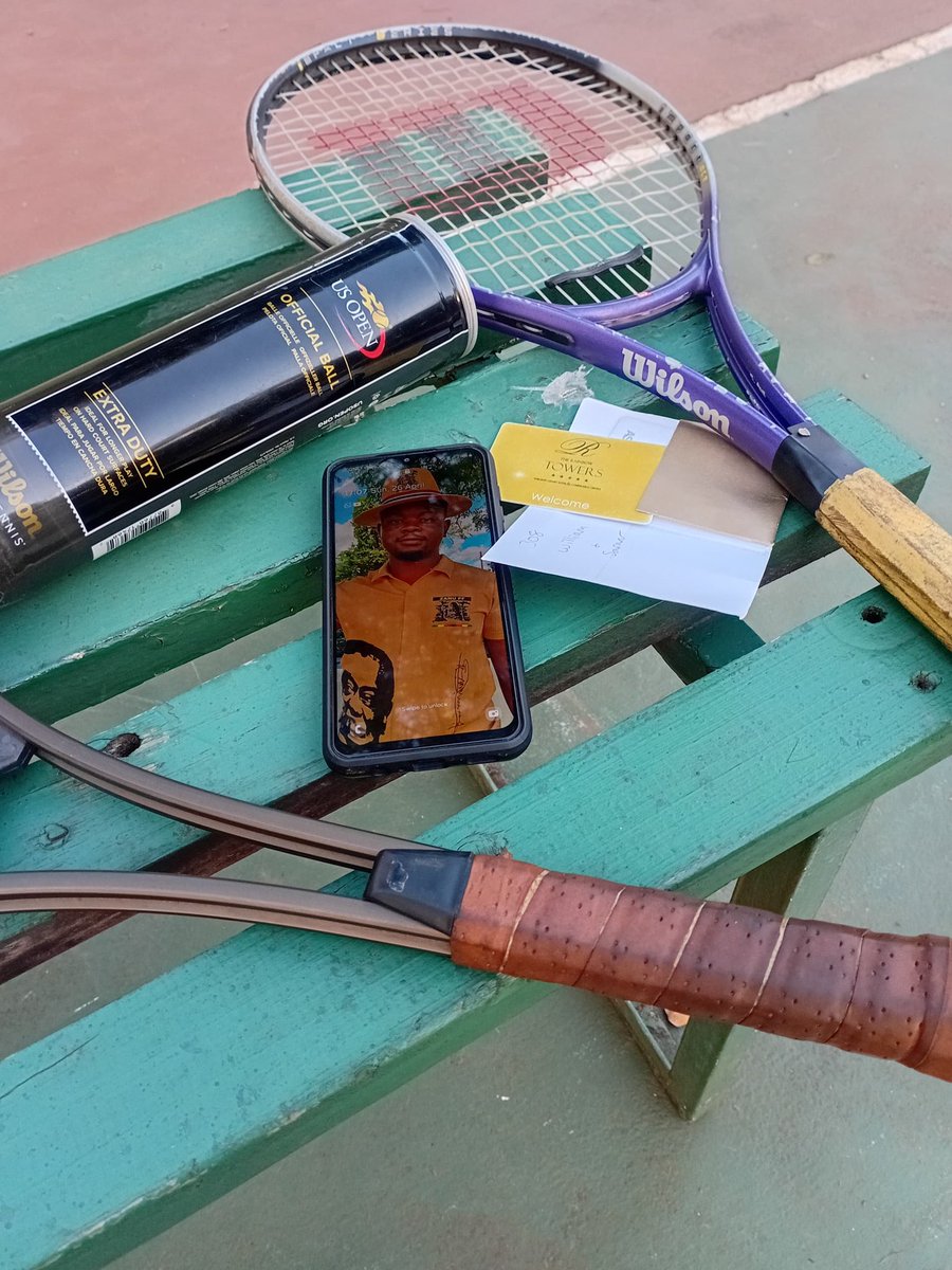 Comrade_Whisky's tweet image. Went for tennis today 🎾

Strong body. Clear mind. Focused vision.
#YouthEmpowerment #HealthyNation #ZimYouth