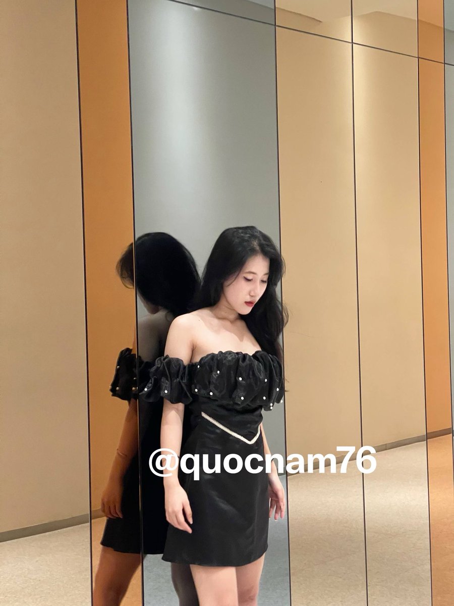 quocnam76's tweet photo. Thằng bồ của chị 2 mình mà liếm lồn bả chắc toàn nghe mùi tinh trùng của mình kkk https://t.co/9yZu6gmpWw