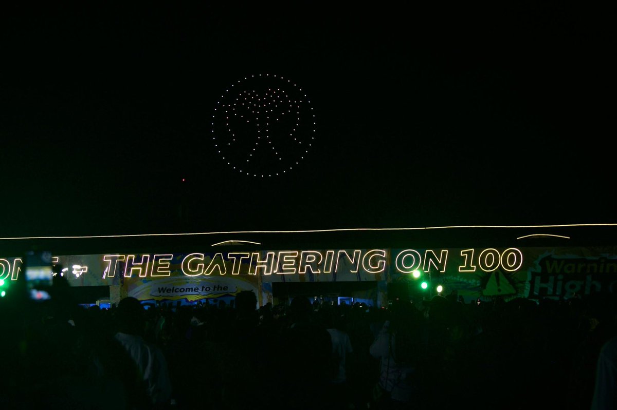 bhmng's tweet photo. Visuals from the #LiveIt100 drone show. This is how you close a 100-hour marathon. https://t.co/Pbwlp8IO9G