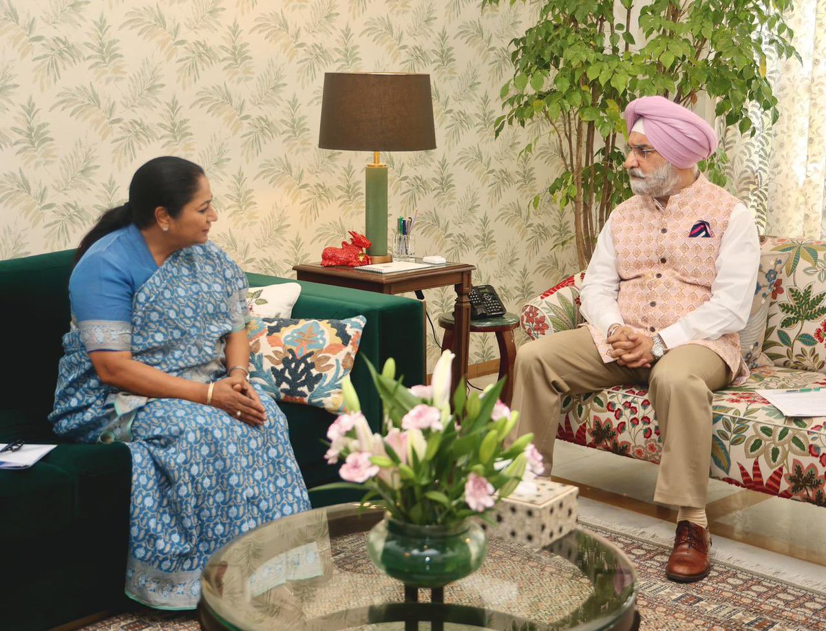 Rekha Gupta tweet media