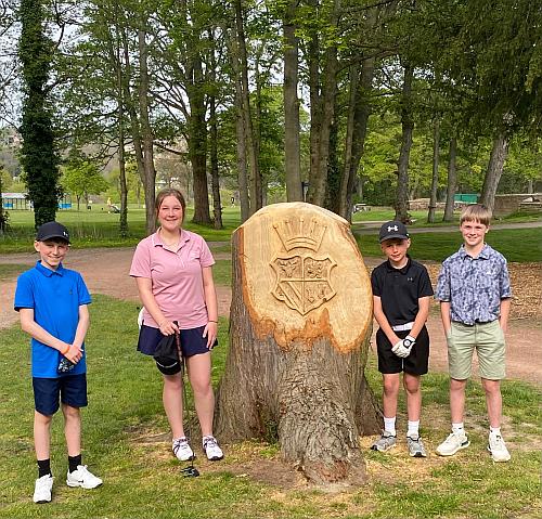 woodsomegolf's tweet photo. A great start to the season for Woodsome Juniors at the opening event. We are lucky to have a very healthy Junior section. If you have a youngster interested in golf, why not take a look at what's on offer.

#yorkshiregolf #pga #lpga #huddersfield #juniorgolf #juniorgolfer https://t.co/XckMmJtdRJ
