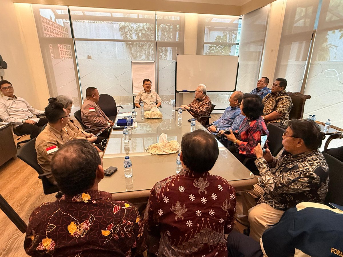 Indra Charismiadji tweet media