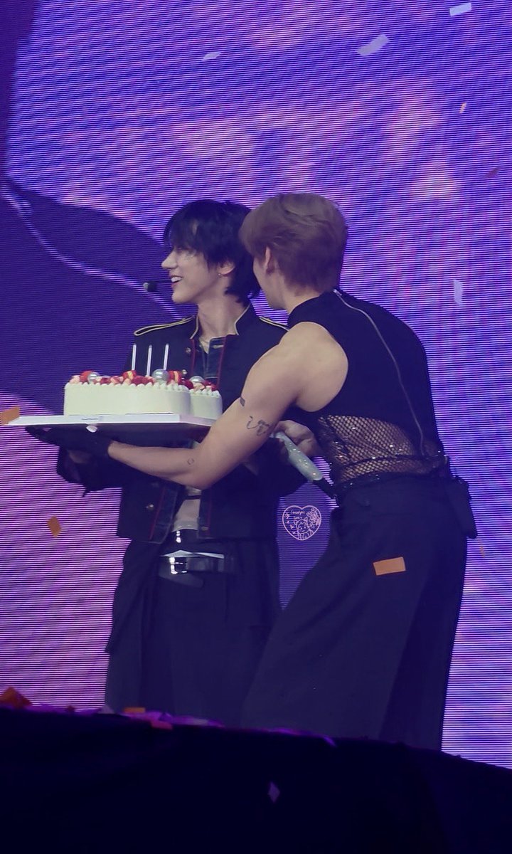 ♡ พีเอส ♡ tweet media