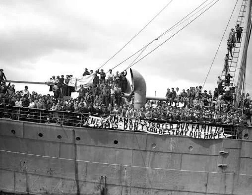 _notimeleft's tweet image. The banner reads: "The Germans destroyed our families and homes—don't you destroy our hopes."

Chancellor @_FriedrichMerz , since you’ve stated that Germany is a world leader, perhaps this "leader" should answer one question: 

1/
#NeverAgain #Antisemitism #StopExecutionsInIran