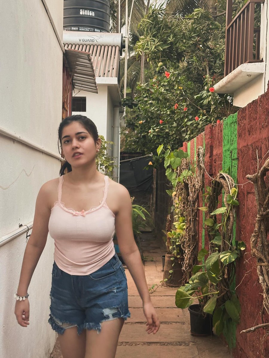 𝙉𝘼𝙑𝙀𝙇 𝙉𝙄𝙍𝙑𝘼𝙉𝘼💦 tweet media