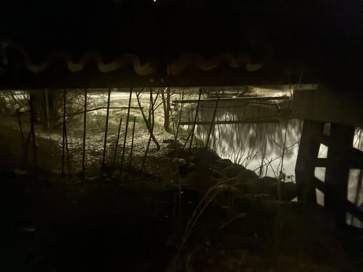 Poetjester1's tweet photo. @sainzsainzz Nice video, Antonia.  I'm not sure exactly what was going on in the cave, but glad you had a guide along.  Here's a recent pic from my exploring the urban jungle.  Golf ball hunting at night. The pic is from under a railroad bridge that runs through the course. Kind of creepy. https://t.co/eitePn0CvE