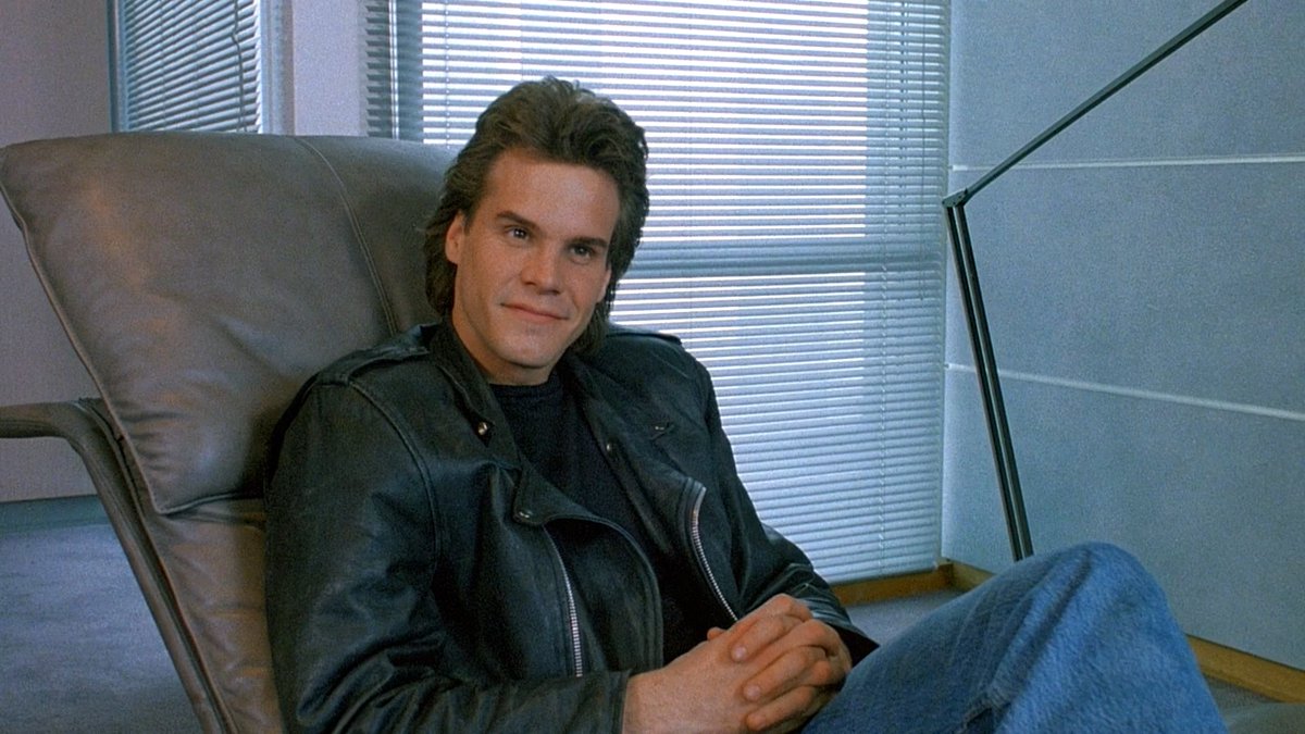 Killer 90s tweet media