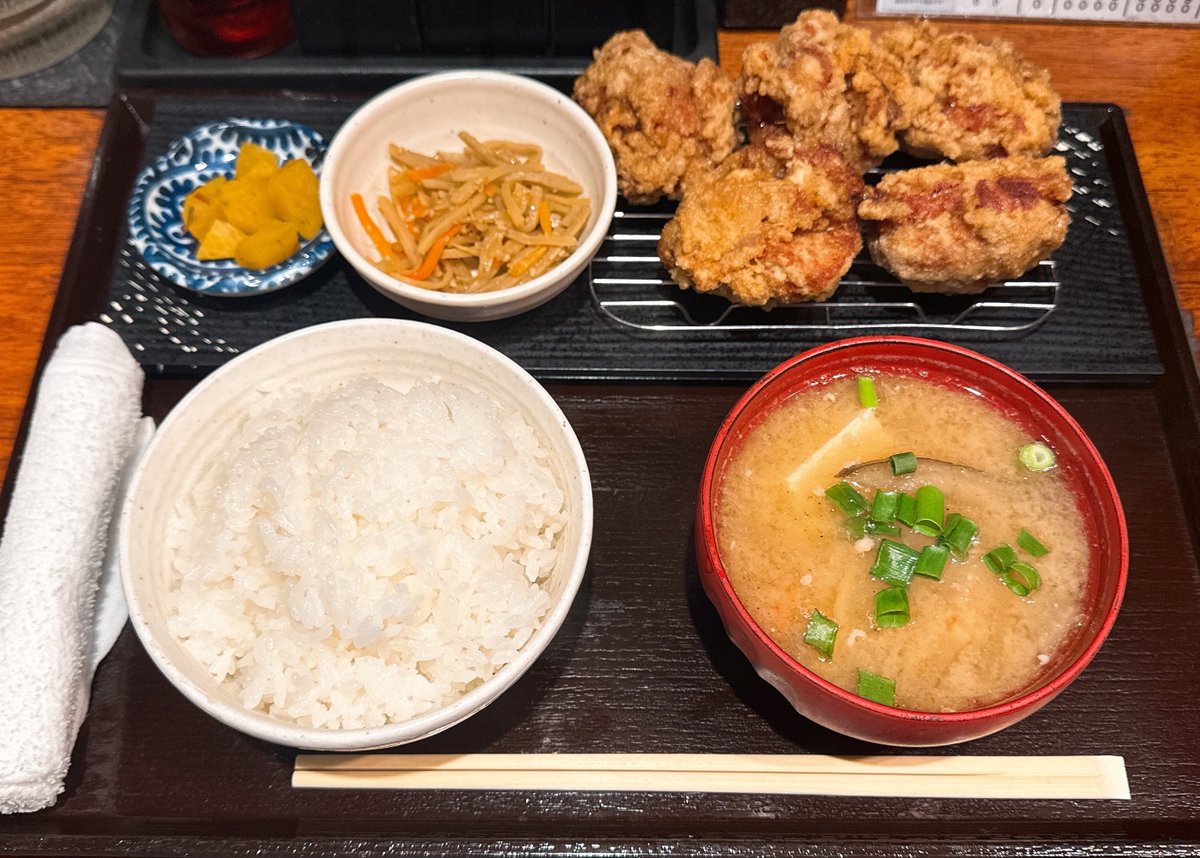 ヒ デ tweet media