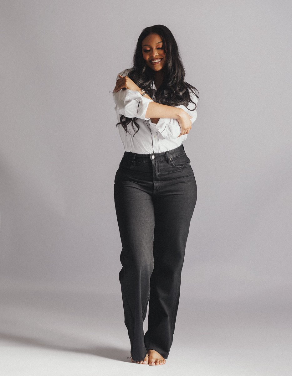 Njideka. tweet media