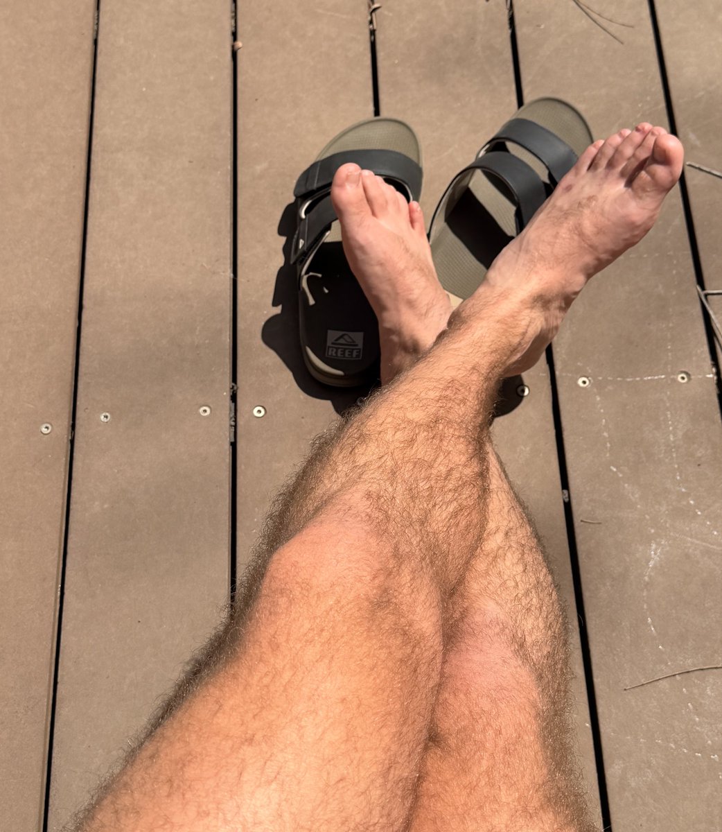 DANNY🦶🏼😈 tweet media