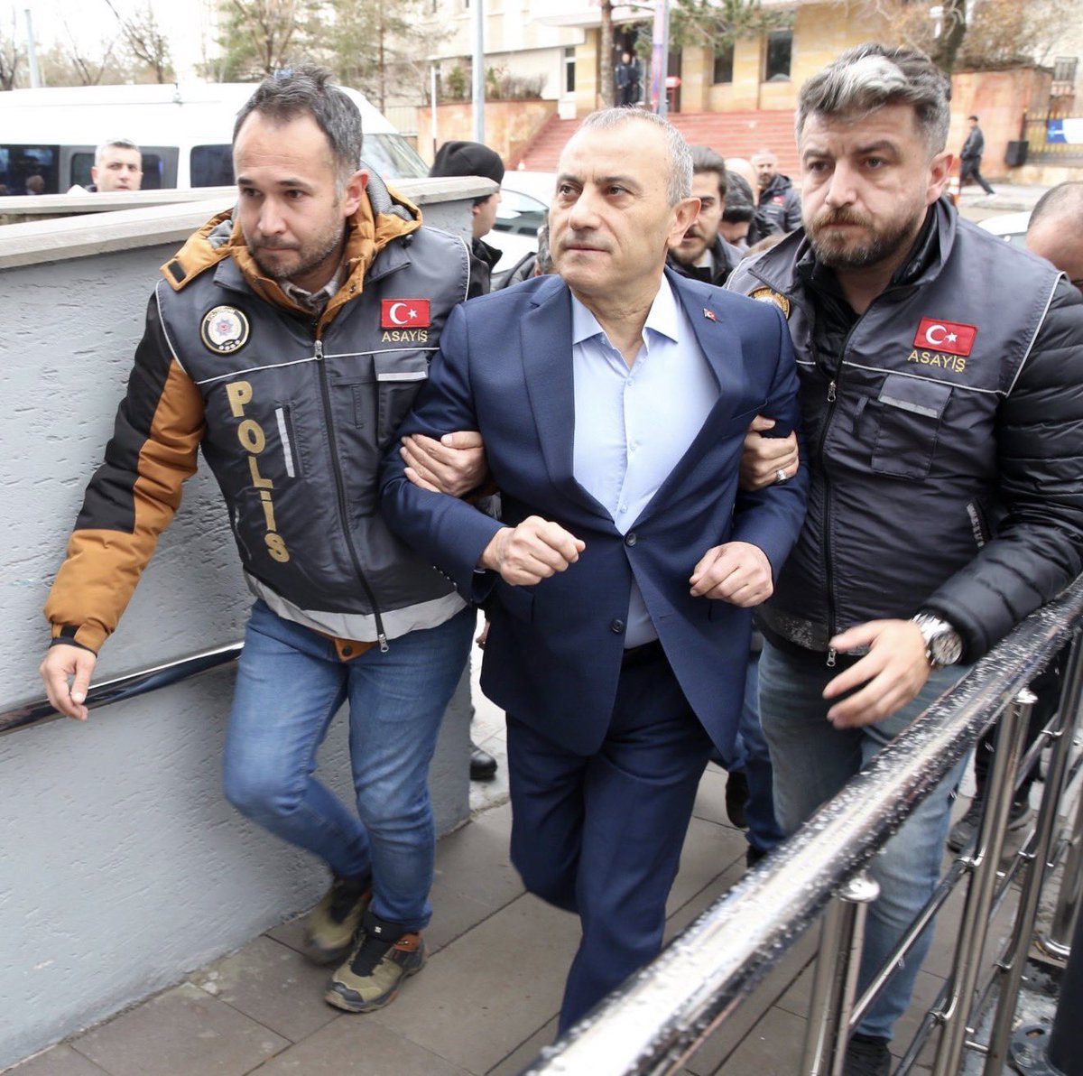 Hilal Yağız tweet media