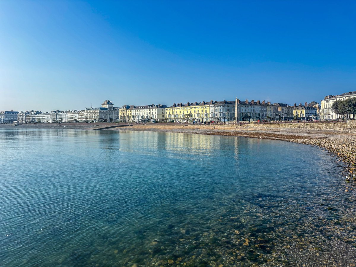 Living in Llandudno tweet media