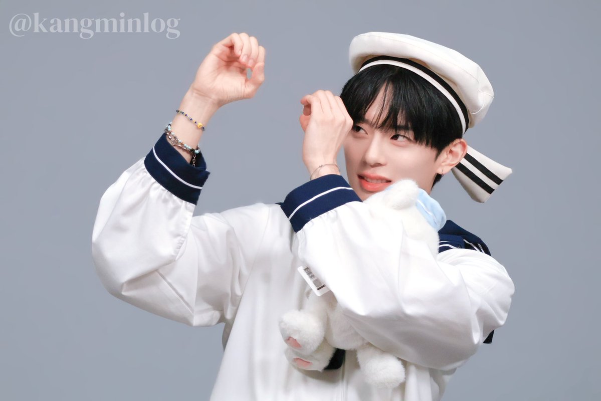 꽃 tweet media