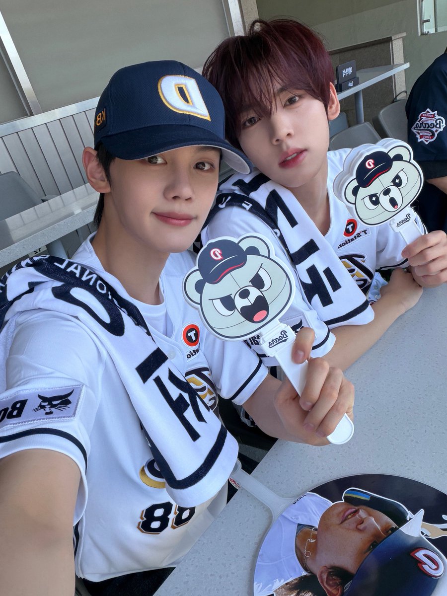 귭청 아카이브 tweet media