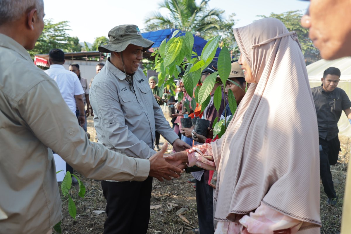 UNDPIndonesia's tweet image. The engagement strengthened national–regional alignment on food self-sufficiency, #sustainable downstream processing, and integration of the ILM Plan into Luwu’s development plan. It highlights coordinated action for #resilient food systems and inclusive #development.